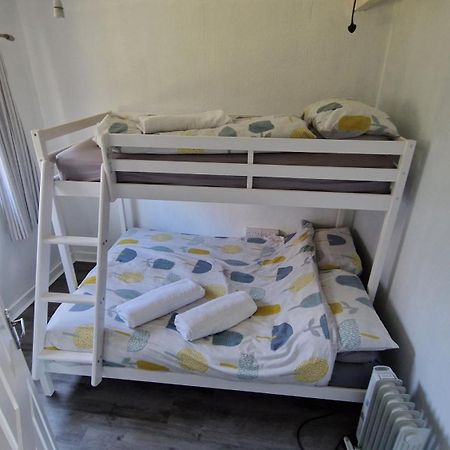 Caeathro Watkin - Snowdon Cabins - Cozy Chalet - Glan Gwna, Caernarfon מראה חיצוני תמונה